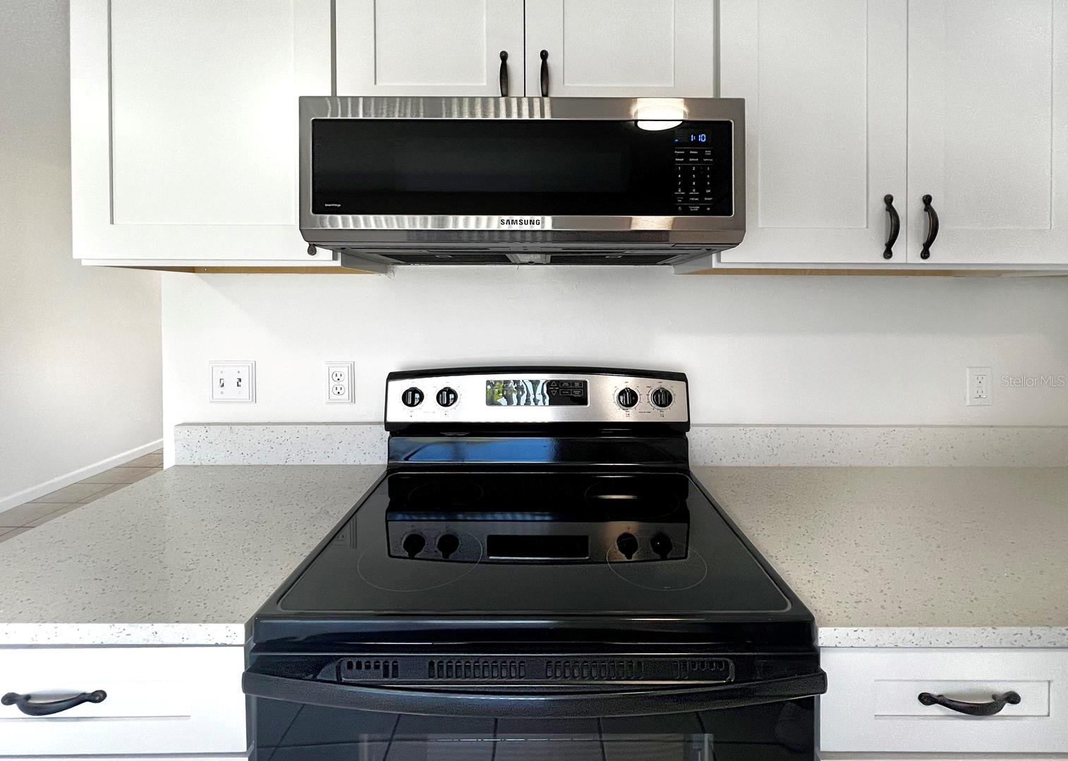 Image 6 of 26 For 2307 Merrily Circle N