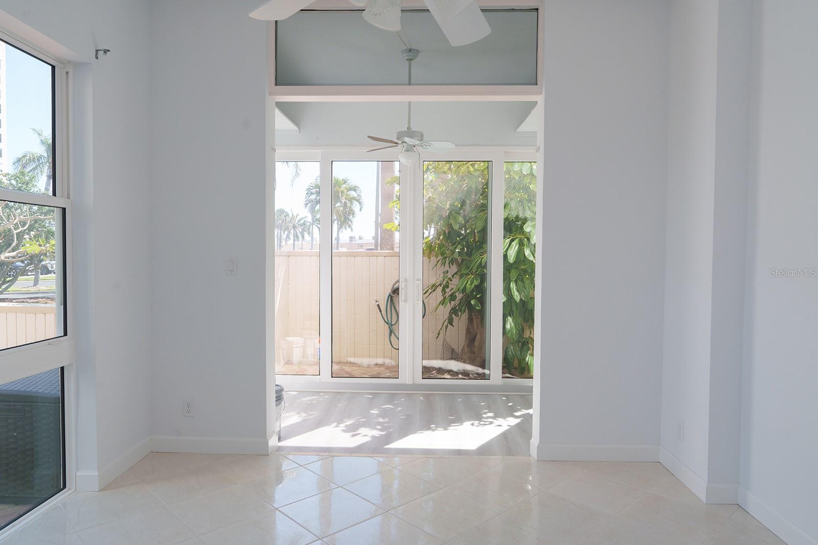 Image 19 of 42 For 7400 Sun Island Drive S 111