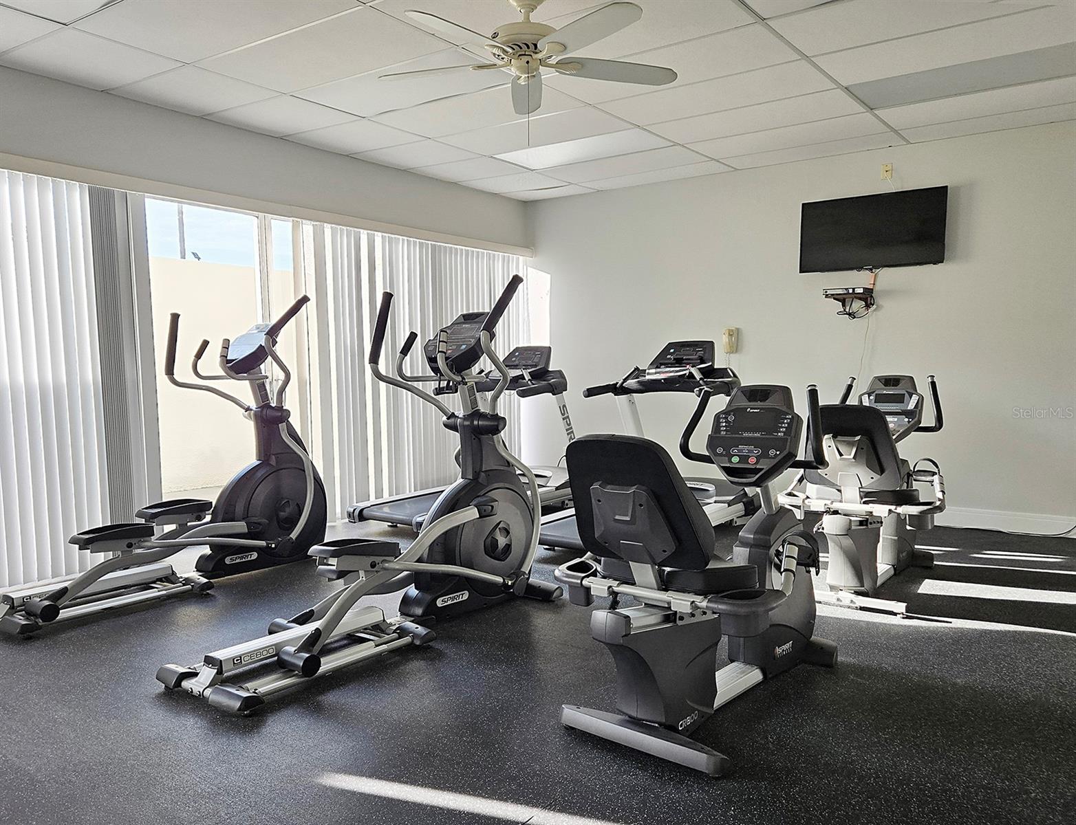 Image 40 of 42 For 7400 Sun Island Drive S 111