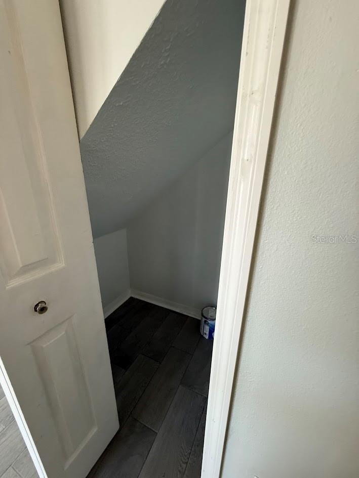 Image 14 of 22 For 1567 Blue Magnolia Road