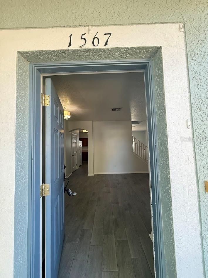 Listing photo id 0 for 1567 Blue Magnolia Road