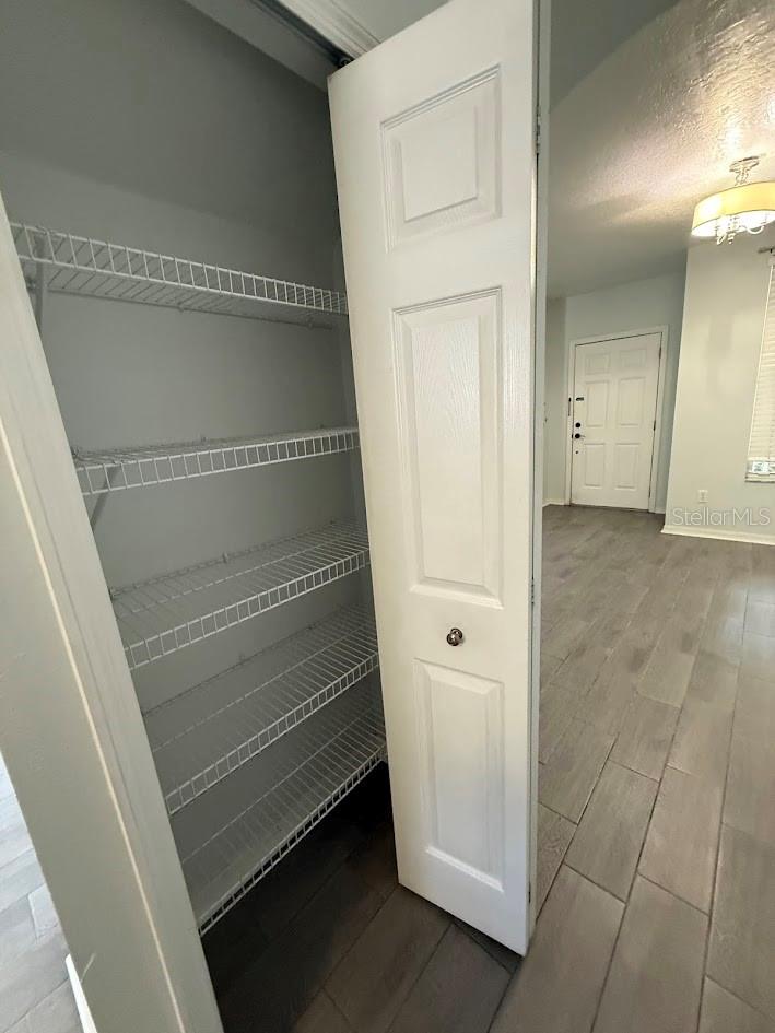 Listing photo id 5 for 1567 Blue Magnolia Road