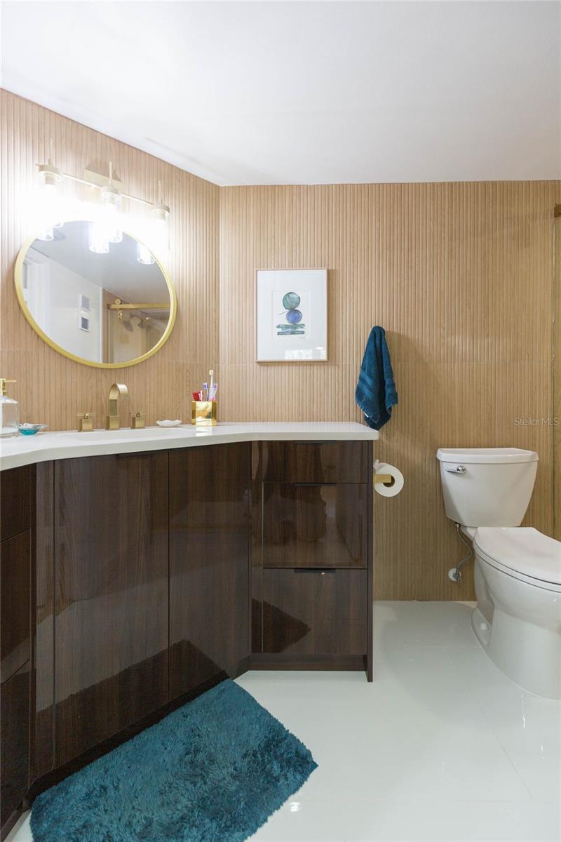 Image 12 of 35 For 2333 Feather Sound Drive A307