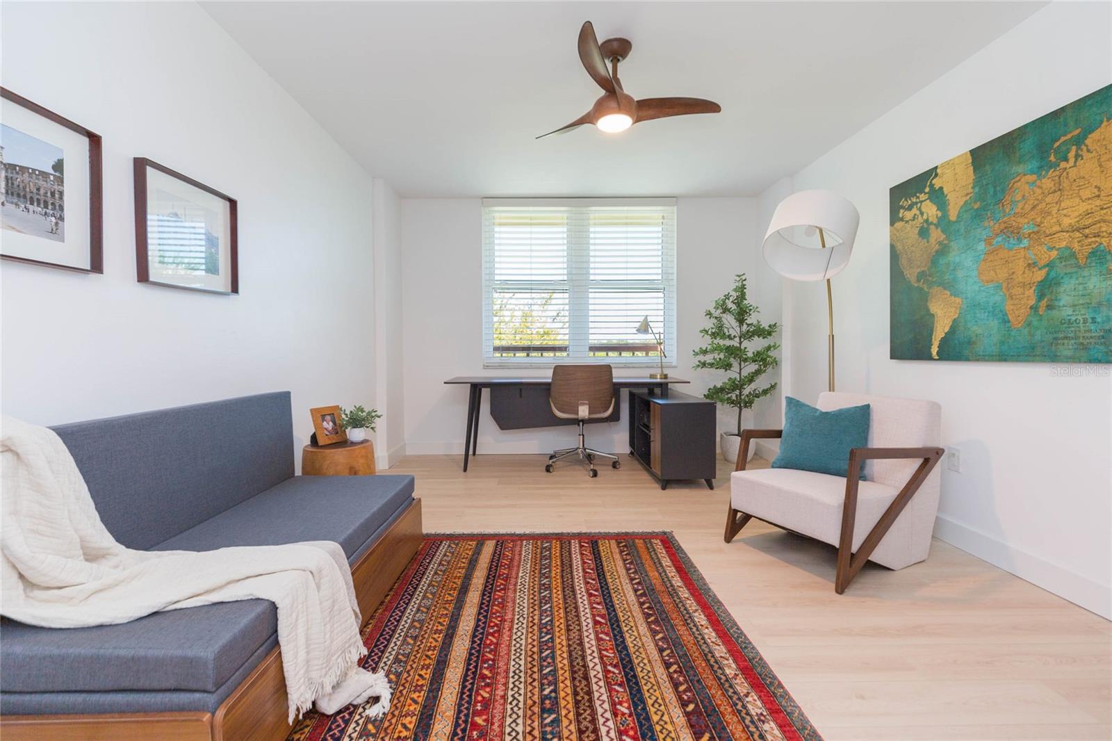 Image 14 of 35 For 2333 Feather Sound Drive A307