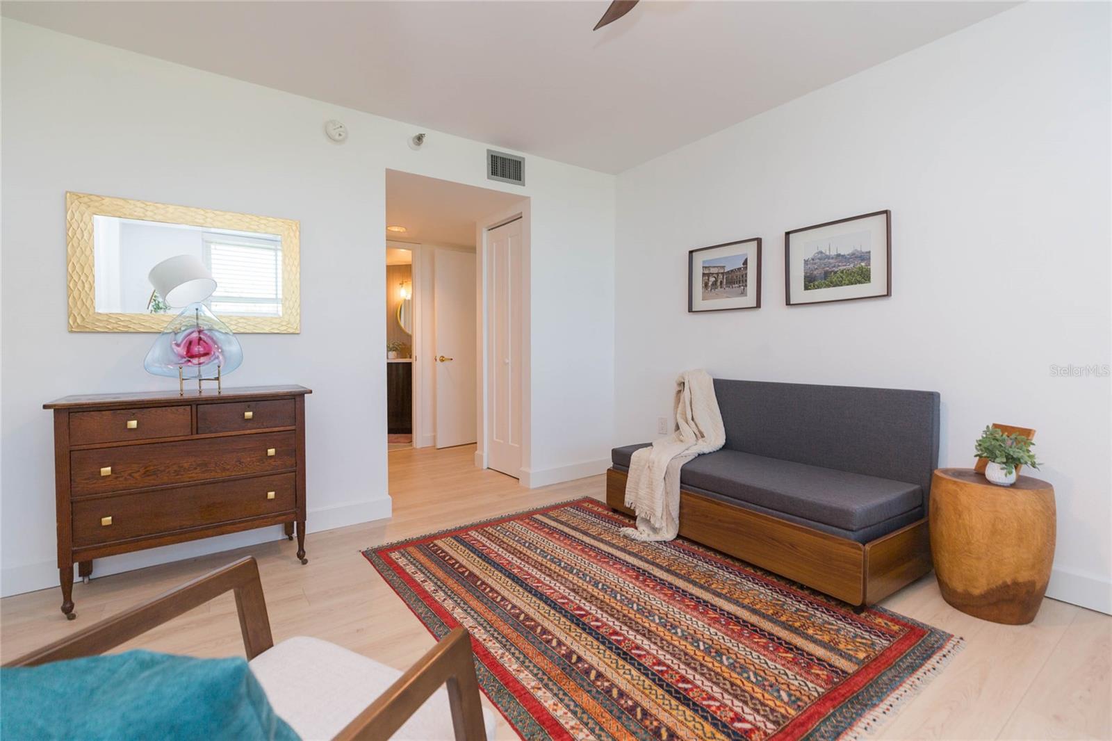 Image 15 of 35 For 2333 Feather Sound Drive A307