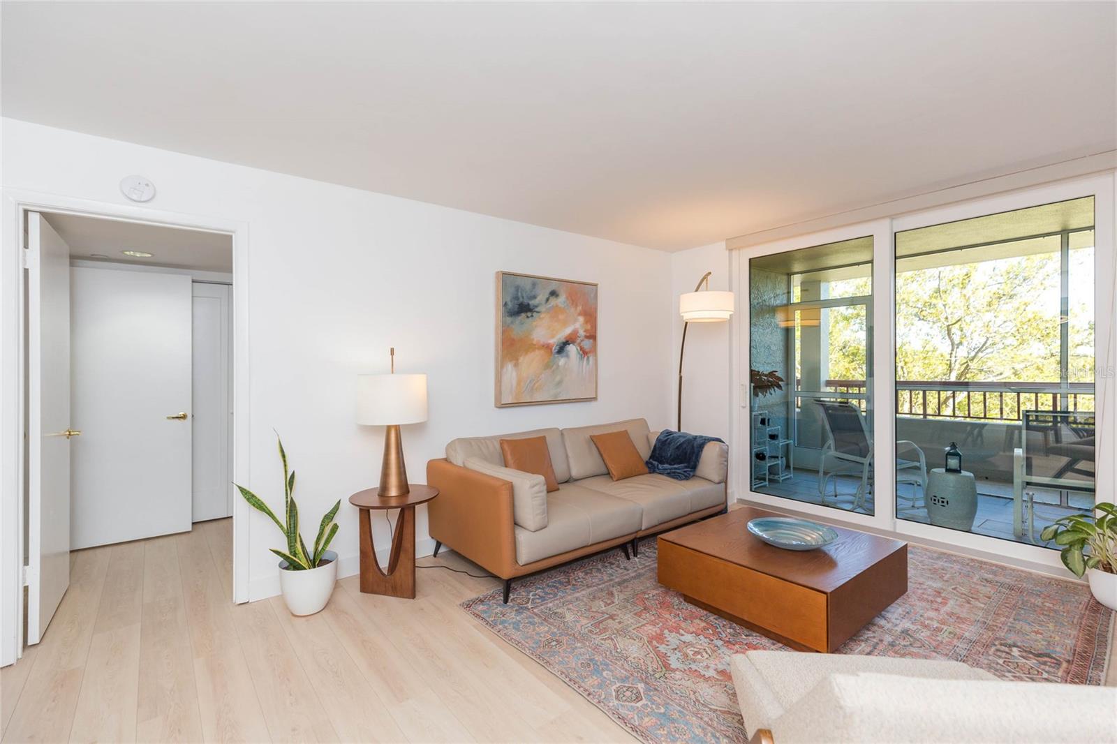 Image 4 of 35 For 2333 Feather Sound Drive A307