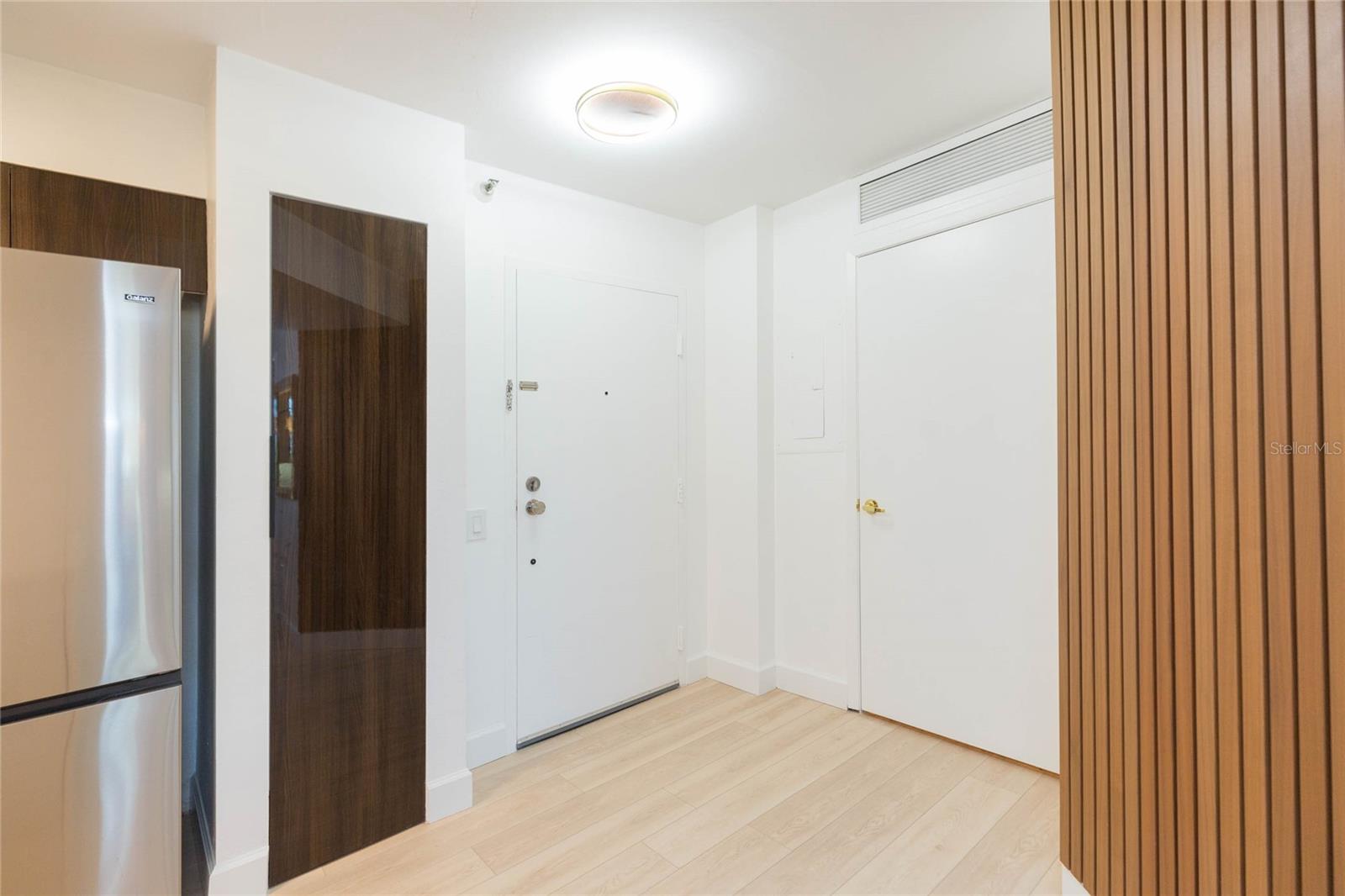 Image 8 of 35 For 2333 Feather Sound Drive A307