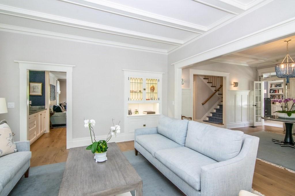 Image 10 of 68 For 908 Dakota Avenue