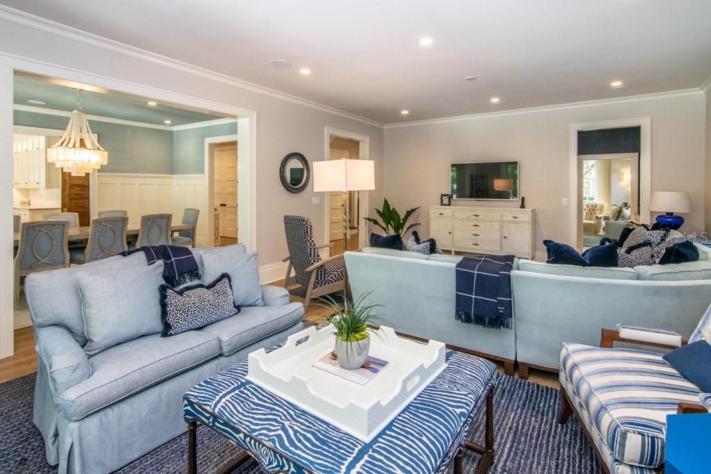 Image 14 of 68 For 908 Dakota Avenue