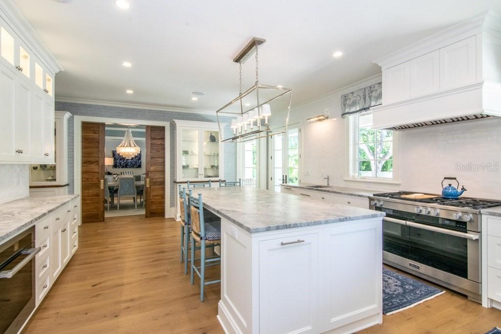 Image 21 of 68 For 908 Dakota Avenue