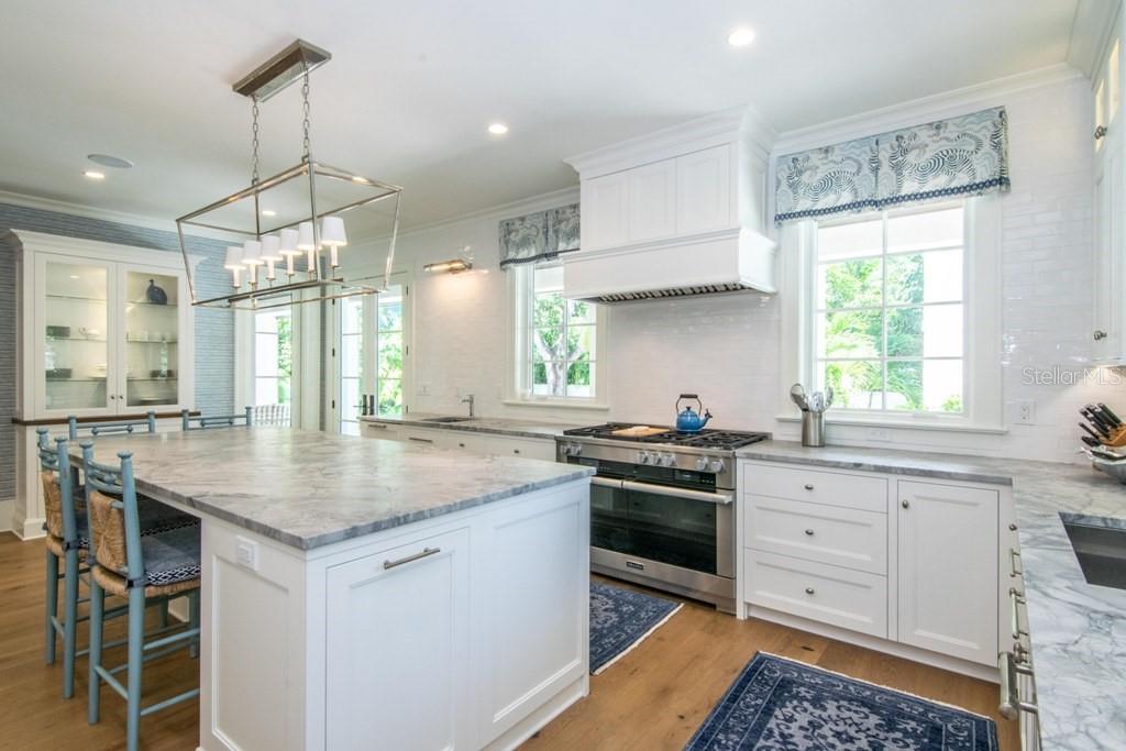 Image 23 of 68 For 908 Dakota Avenue