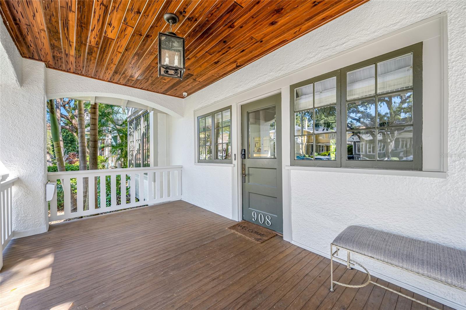 Image 3 of 68 For 908 Dakota Avenue