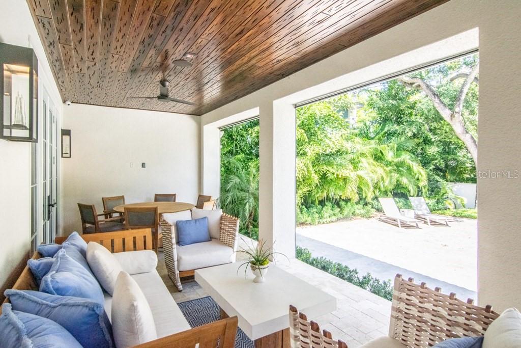 Image 41 of 68 For 908 Dakota Avenue