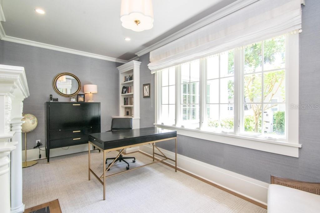 Image 8 of 68 For 908 Dakota Avenue