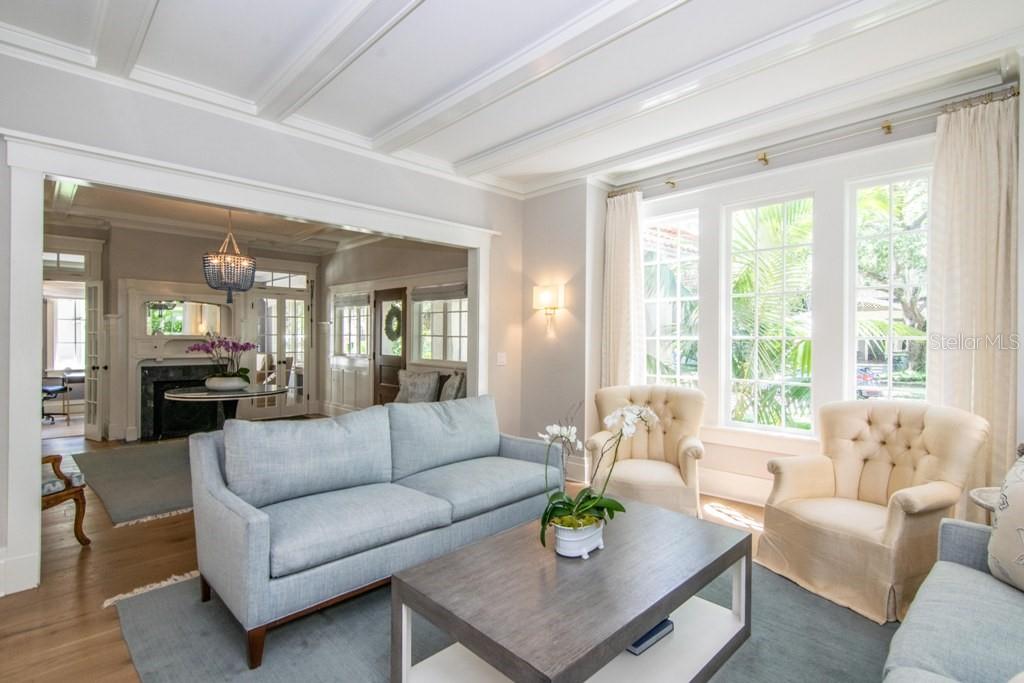 Image 9 of 68 For 908 Dakota Avenue