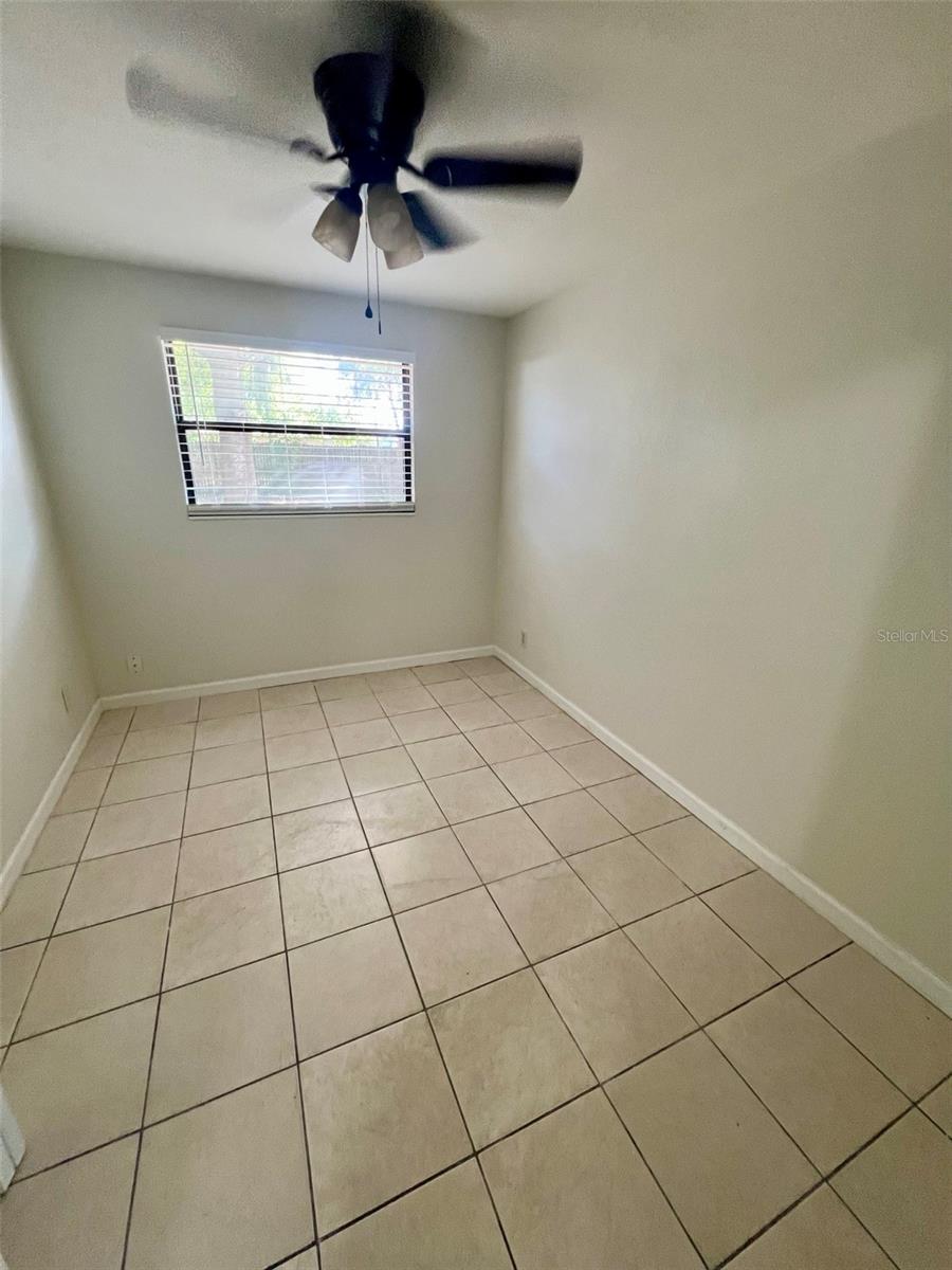 Image 10 of 14 For 6908 82nd Avenue N