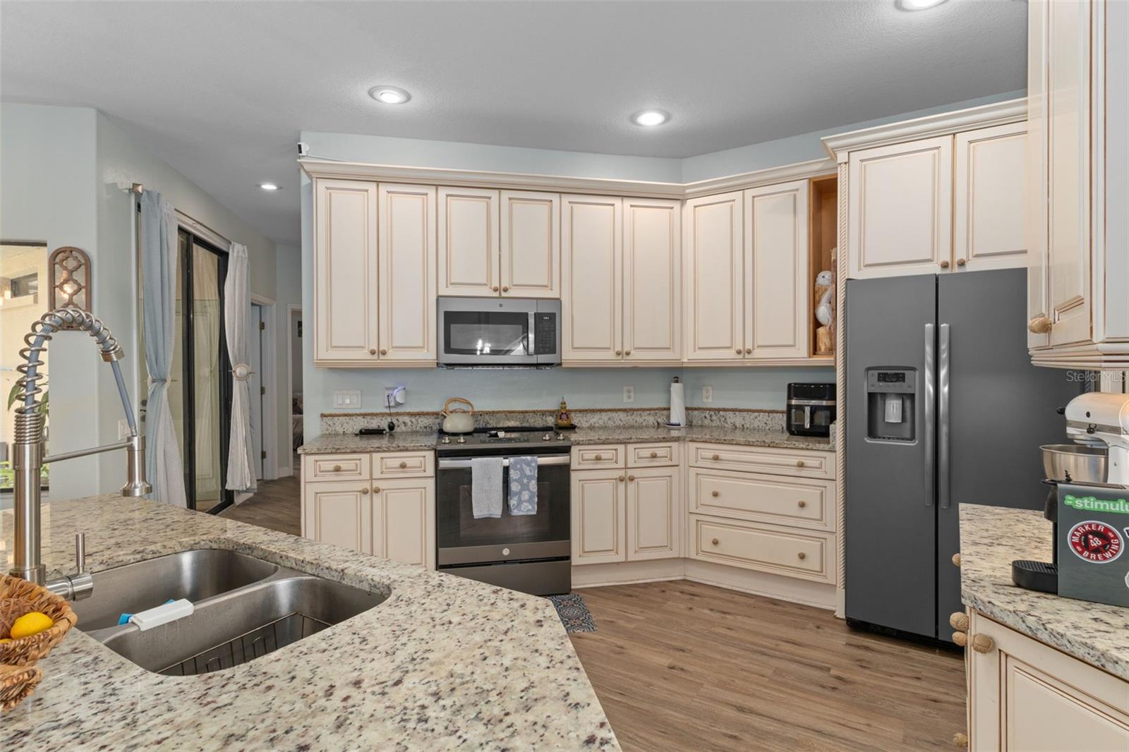 Image 15 of 54 For 46 Fringetree Street