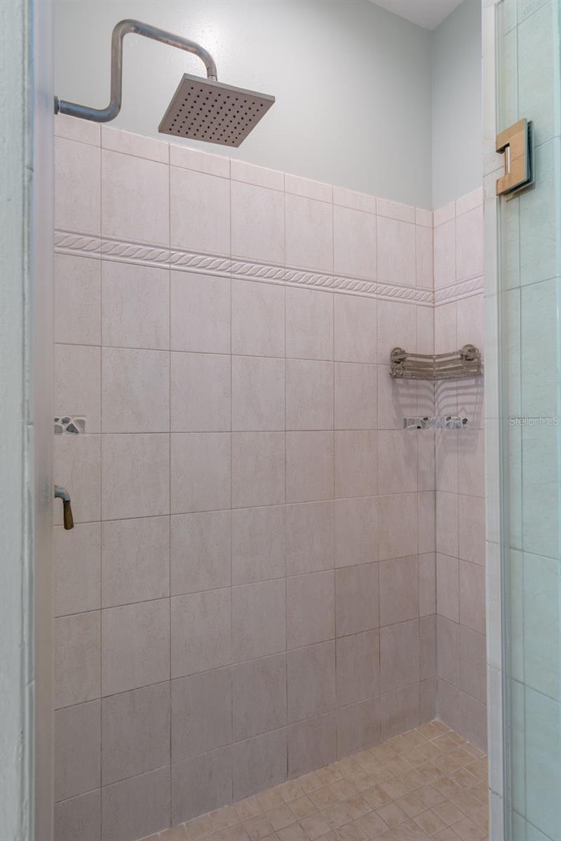 Image 32 of 54 For 46 Fringetree Street