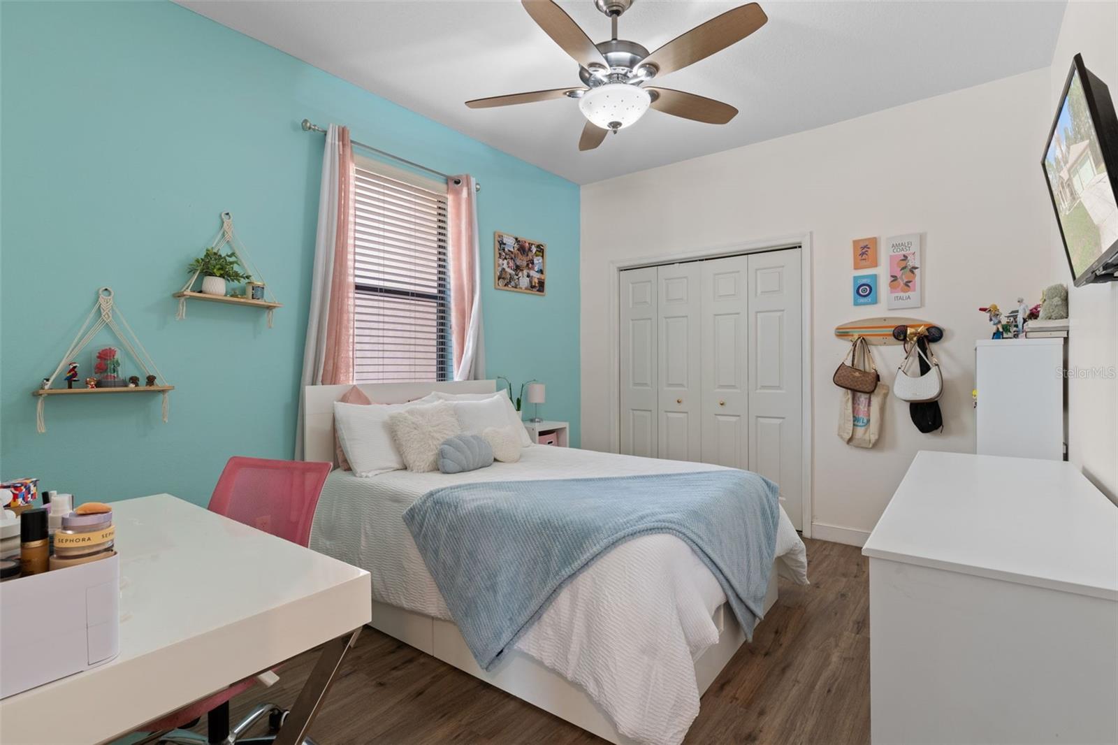 Image 33 of 54 For 46 Fringetree Street