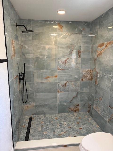 Image 12 of 20 For 800 Saint Petersburg Drive W