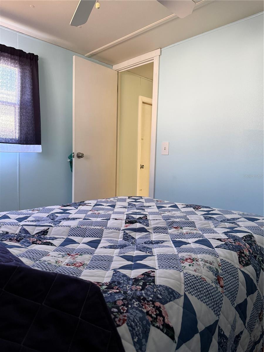 Image 12 of 32 For 7803 46th Avenue N 129