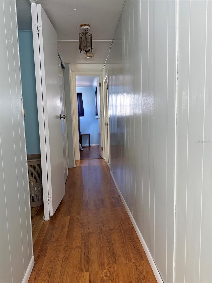 Image 16 of 32 For 7803 46th Avenue N 129