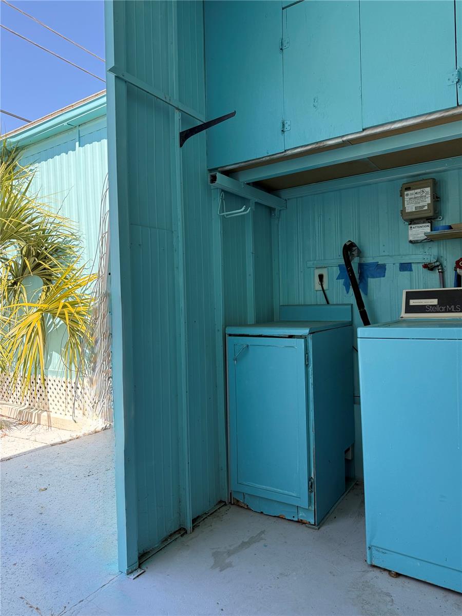 Image 23 of 32 For 7803 46th Avenue N 129