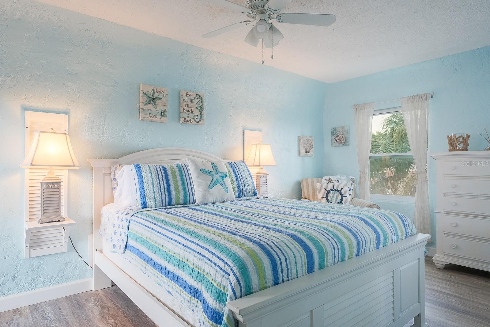 Details for 7001 Gulf Boulevard Apt 2, ST PETE BEACH, FL 33706