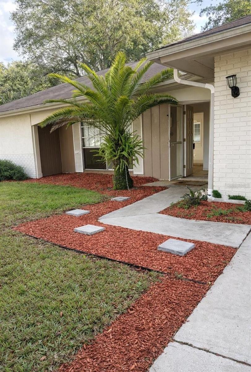 Image 3 of 14 For 8702 Village Mill Row