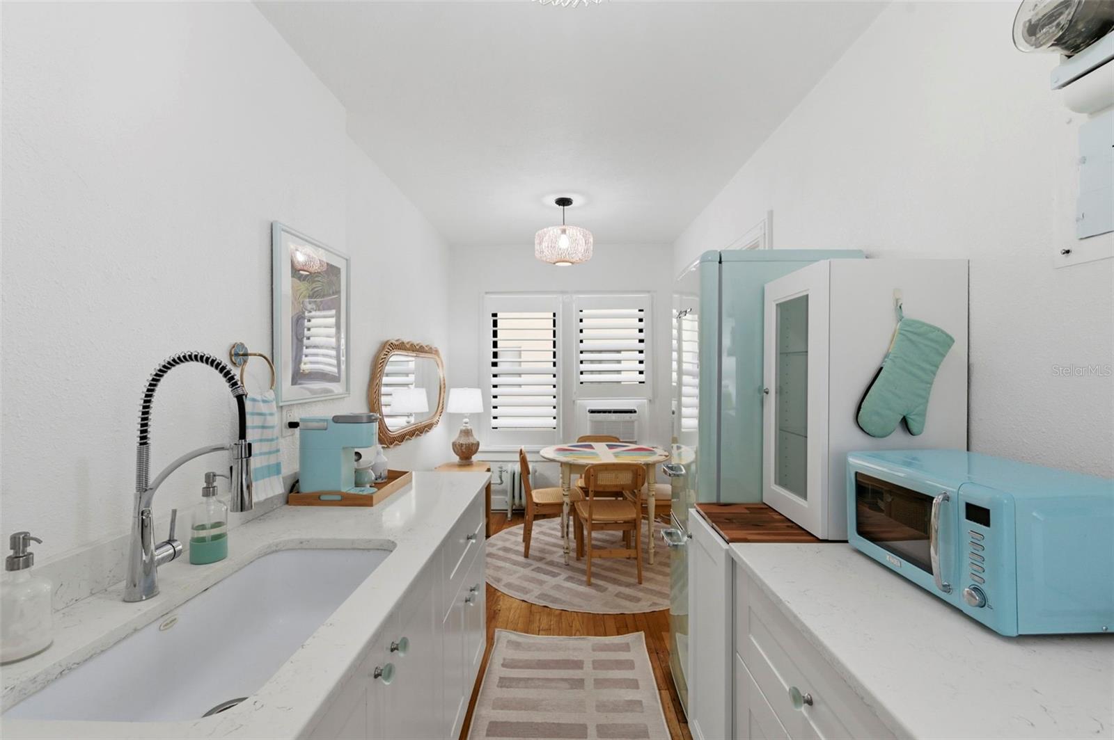 Image 10 of 47 For 130 4th Avenue N 106