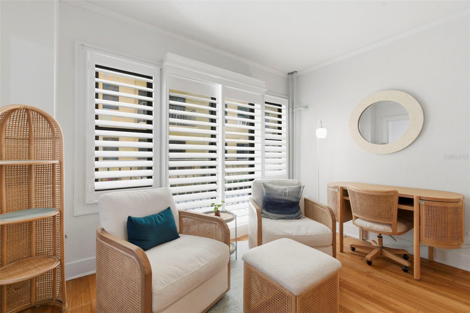 Image 20 of 47 For 130 4th Avenue N 106