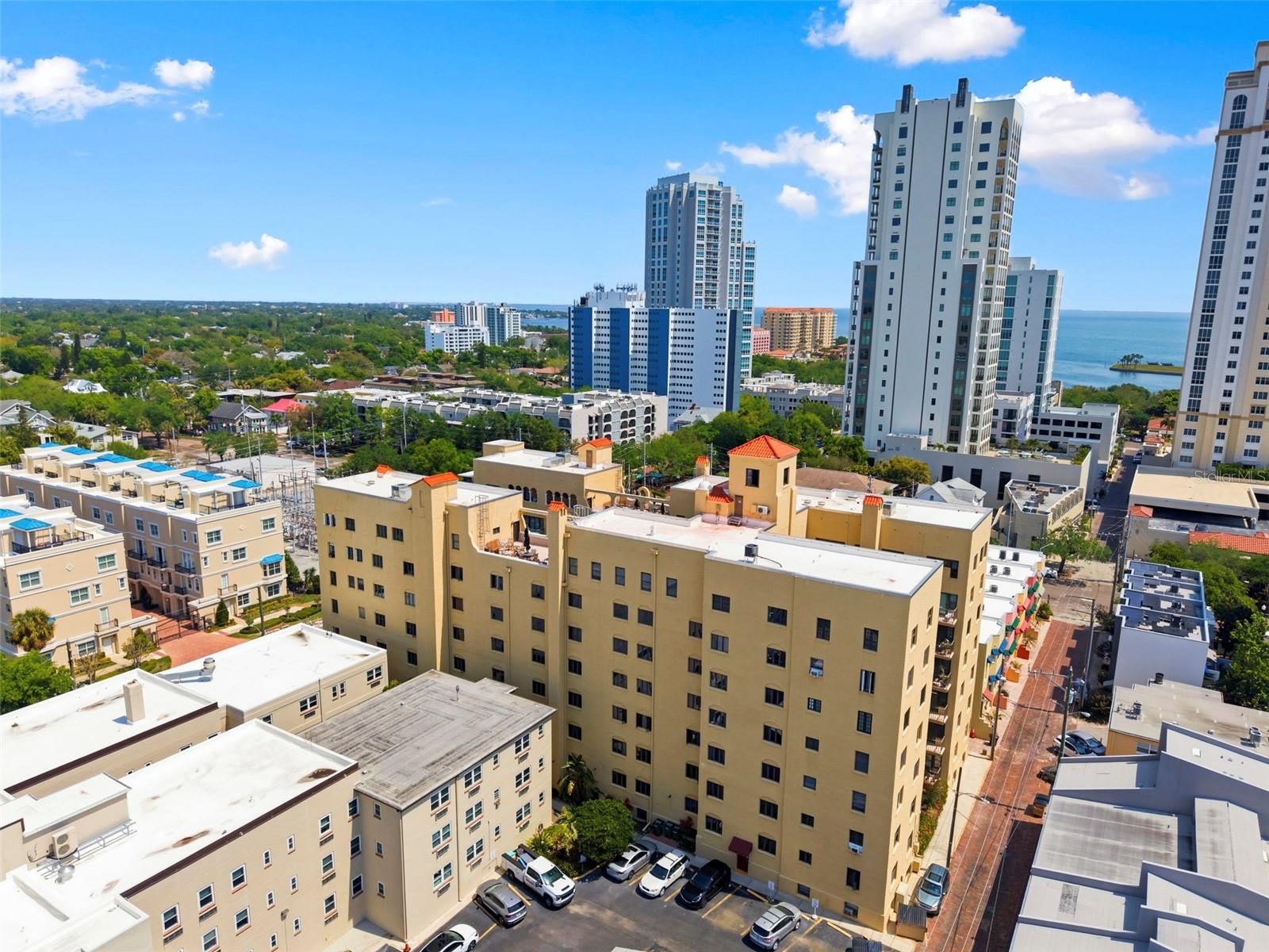 Image 39 of 47 For 130 4th Avenue N 106