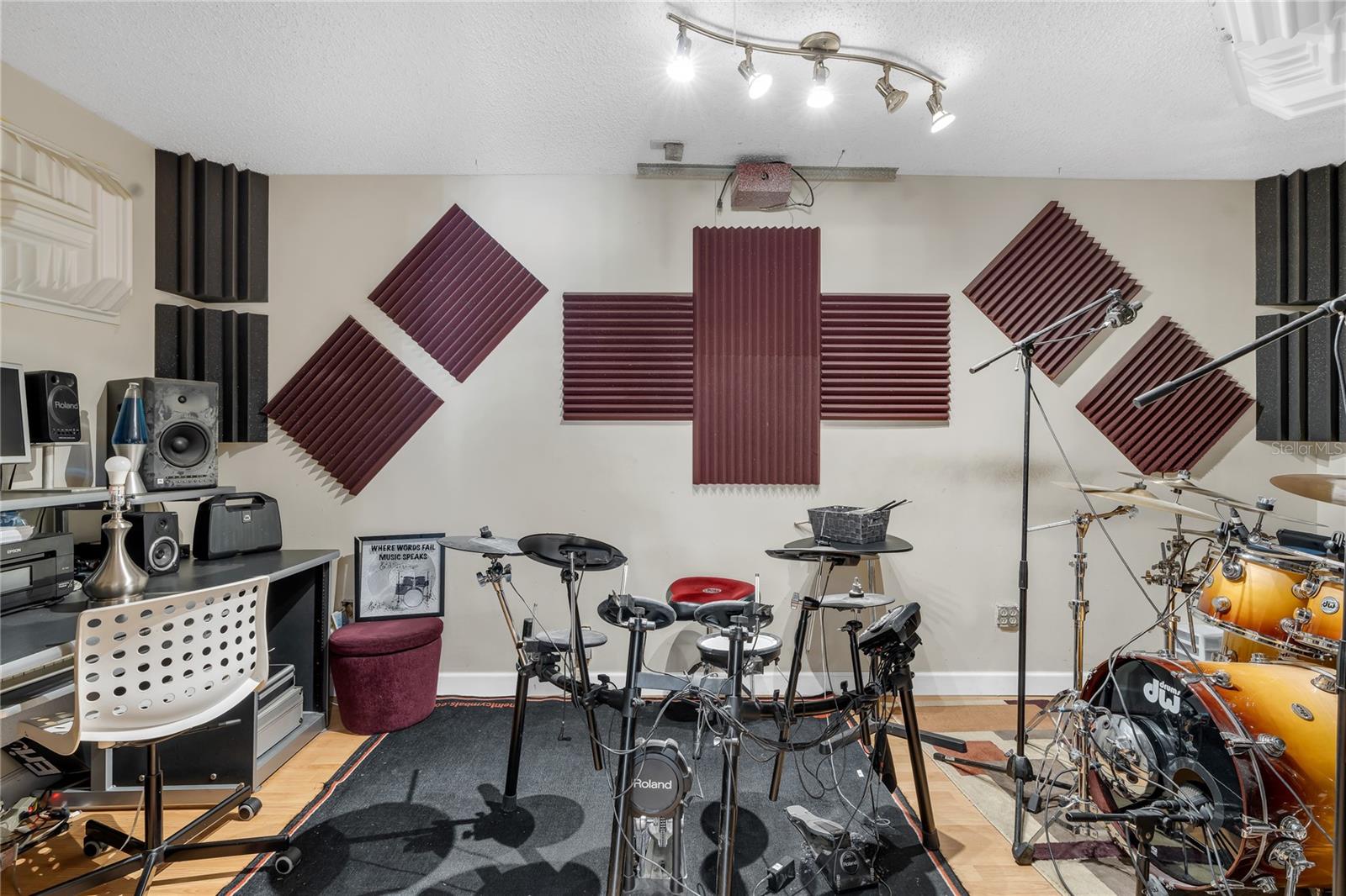 Image 13 of 28 For 13506 Colorado Place