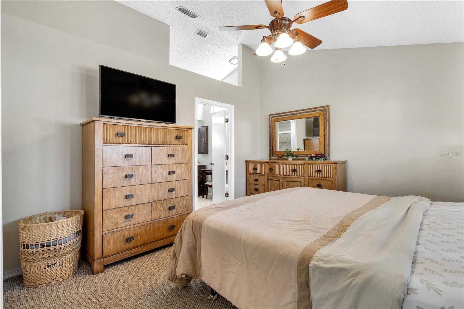 Image 16 of 28 For 13506 Colorado Place