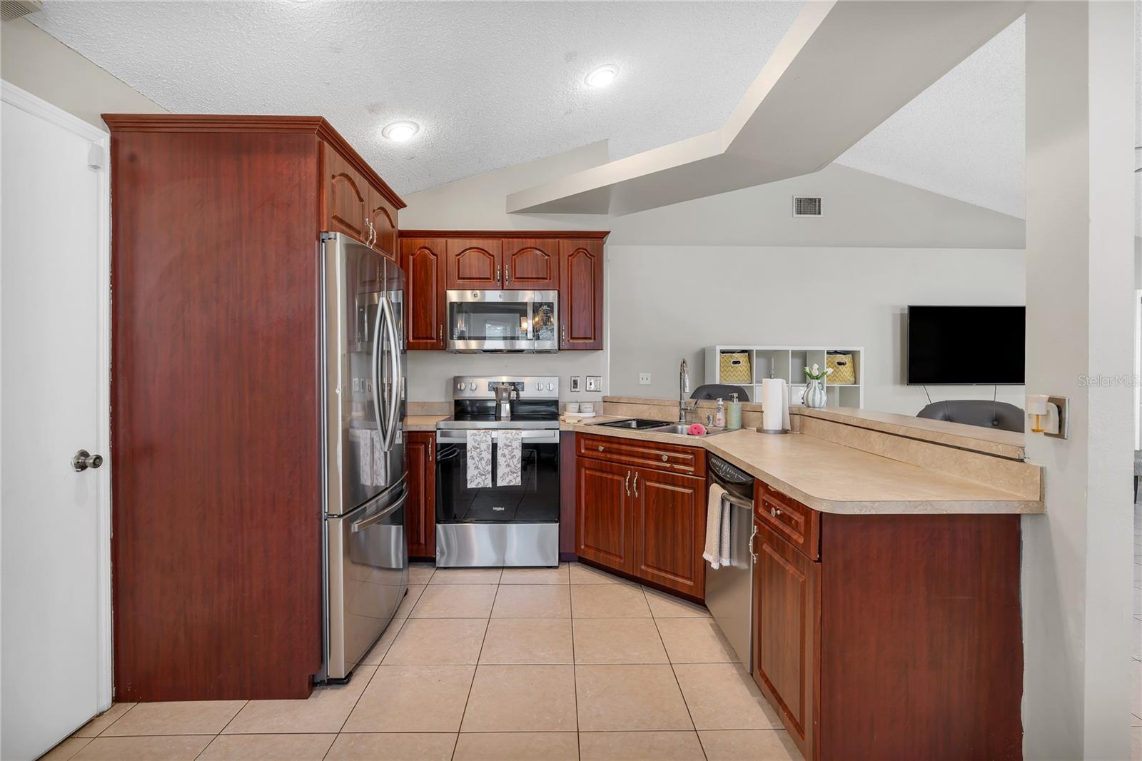 Image 8 of 28 For 13506 Colorado Place