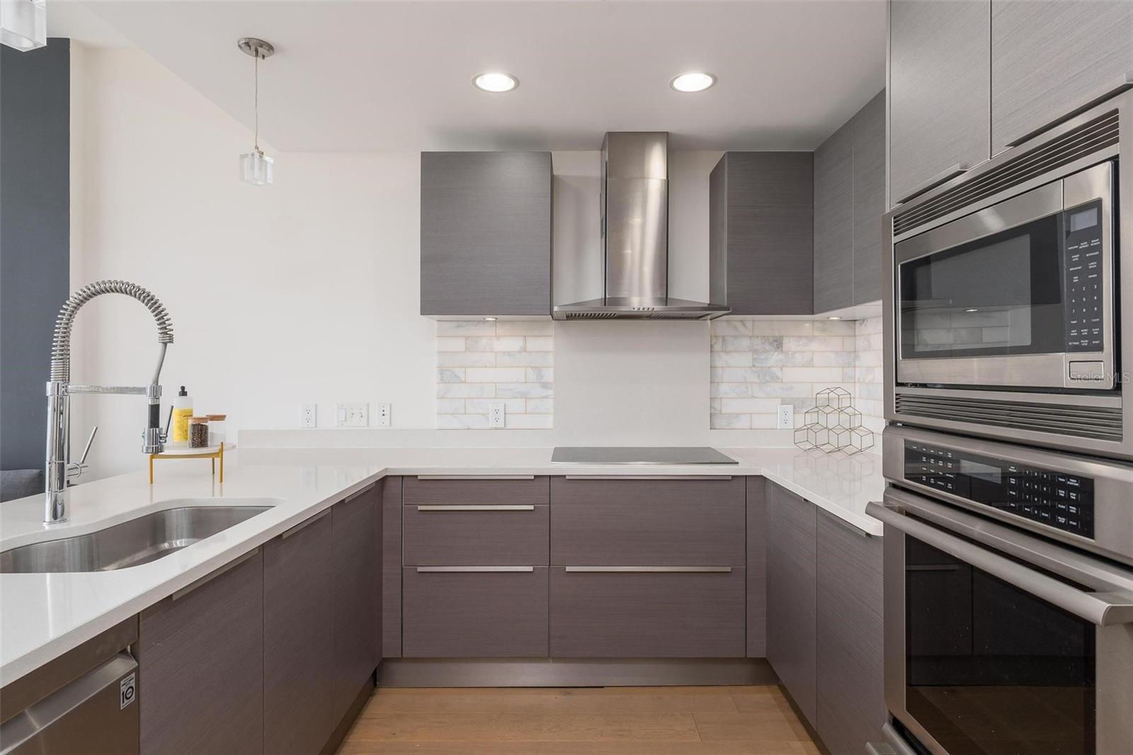 Image 12 of 58 For 175 1st Street S 504