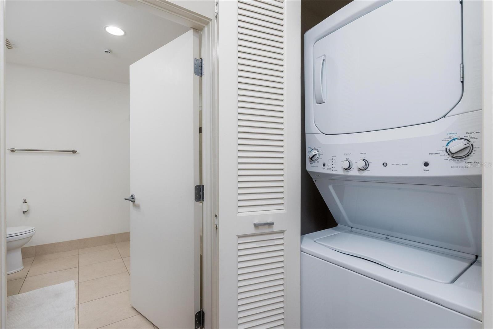 Image 20 of 58 For 175 1st Street S 504