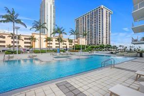 Image 24 of 58 For 175 1st Street S 504