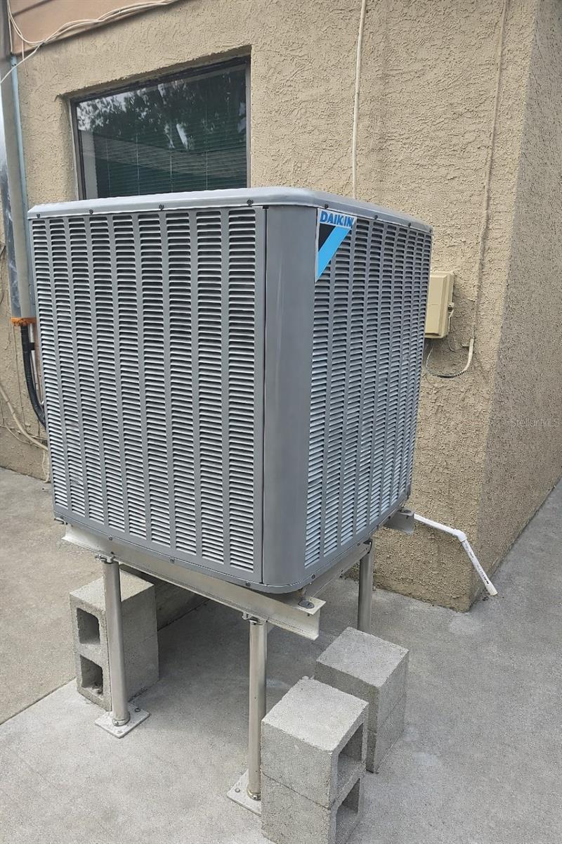 Image 15 of 15 For 746 38th Avenue S