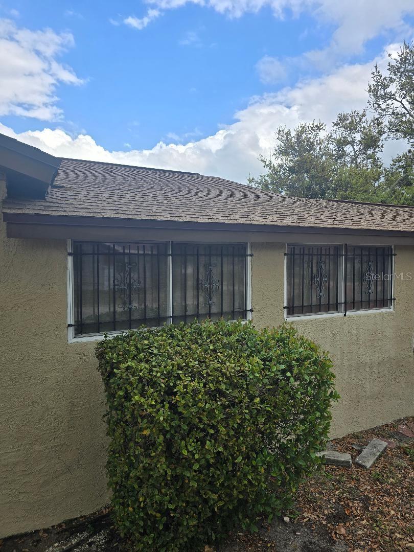 Image 3 of 15 For 746 38th Avenue S