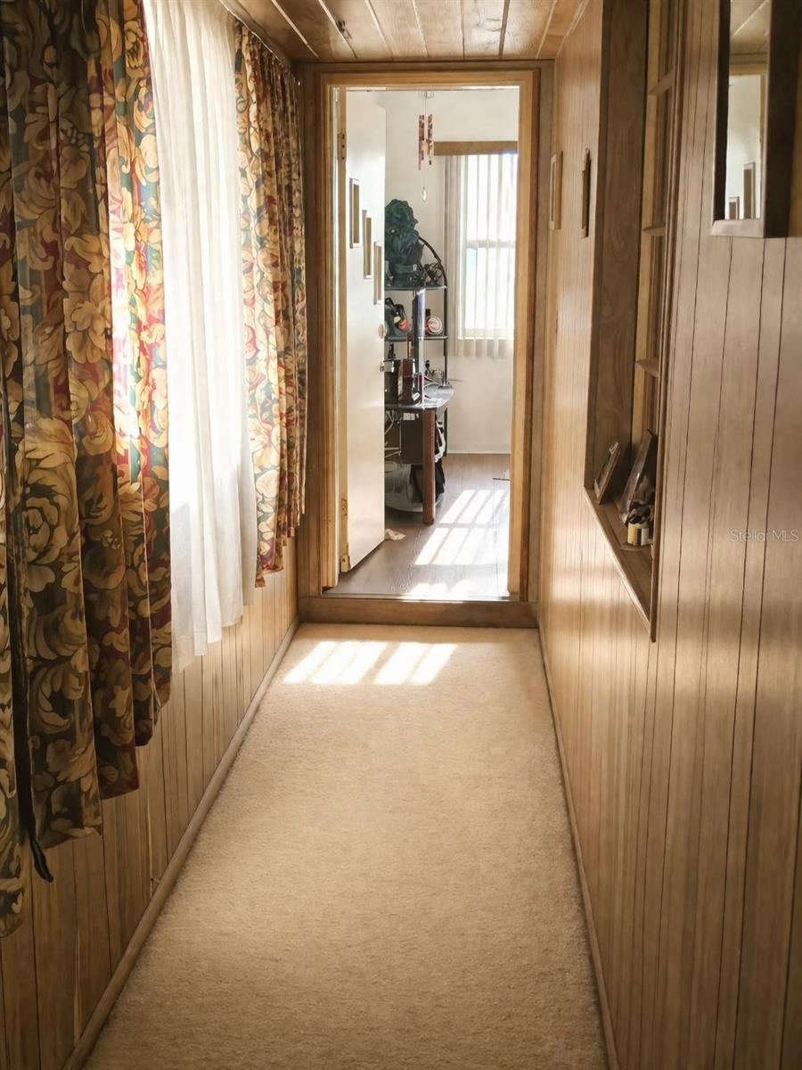 Image 7 of 15 For 746 38th Avenue S