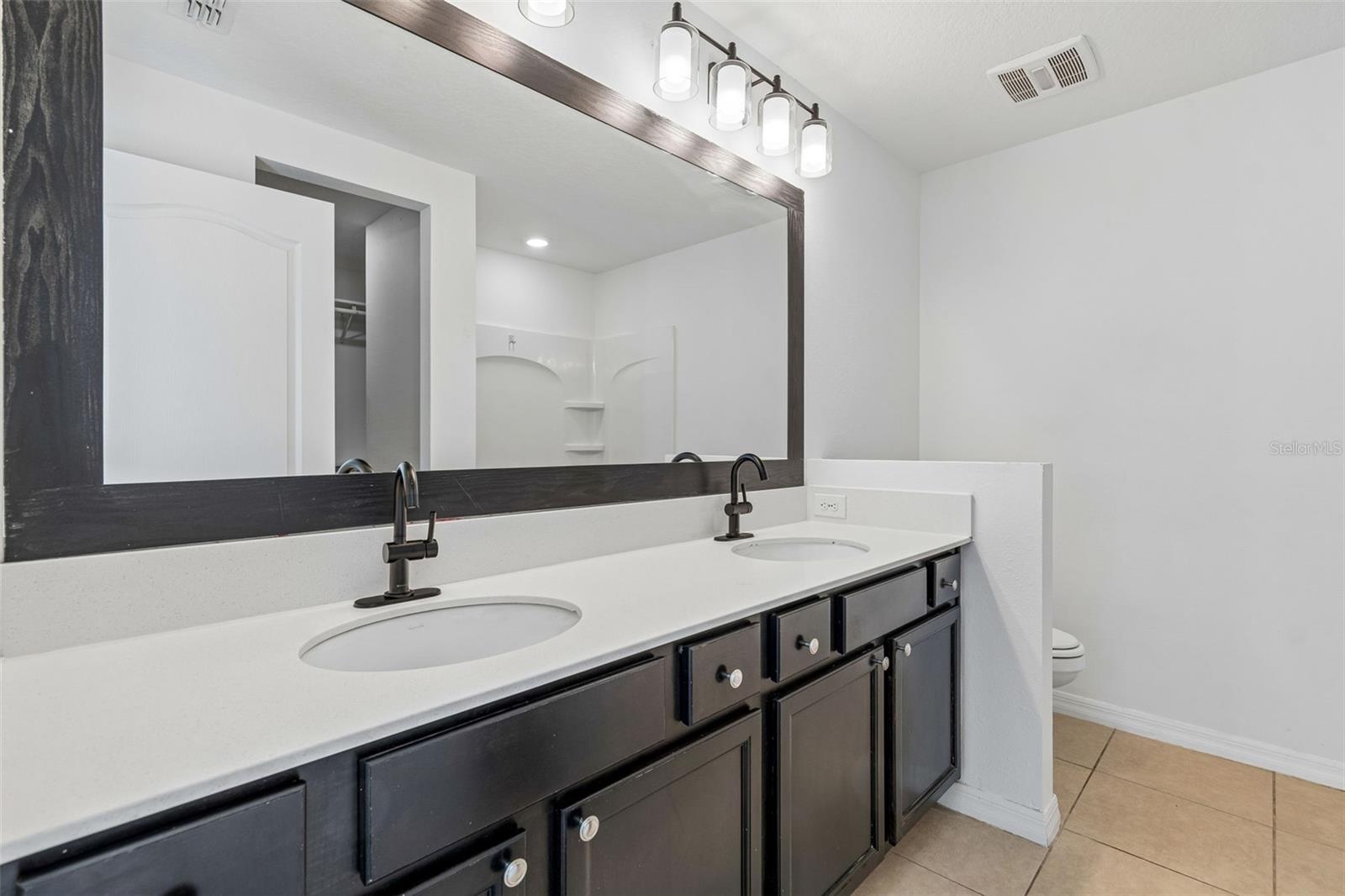 Image 21 of 51 For 1009 Culbreath Green Court