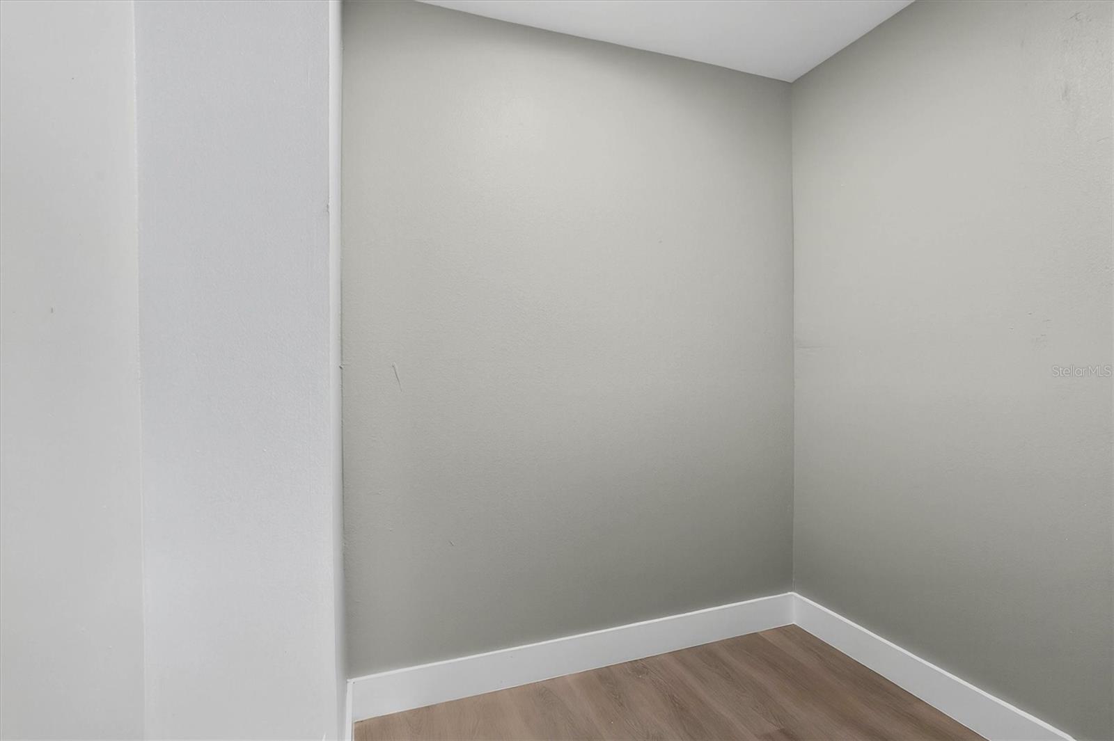 Image 17 of 36 For 1658 Jeffords Street