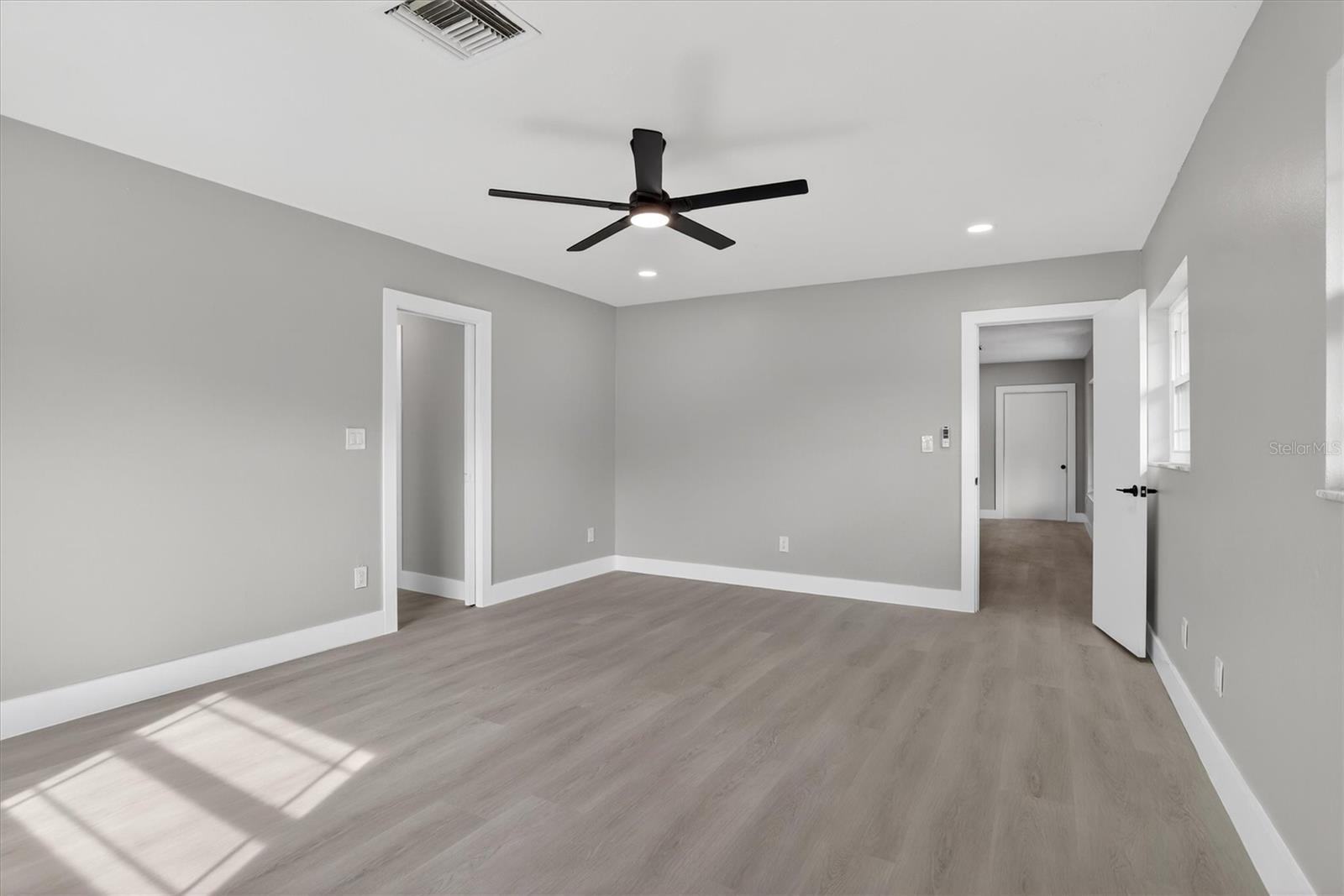 Image 25 of 36 For 1658 Jeffords Street