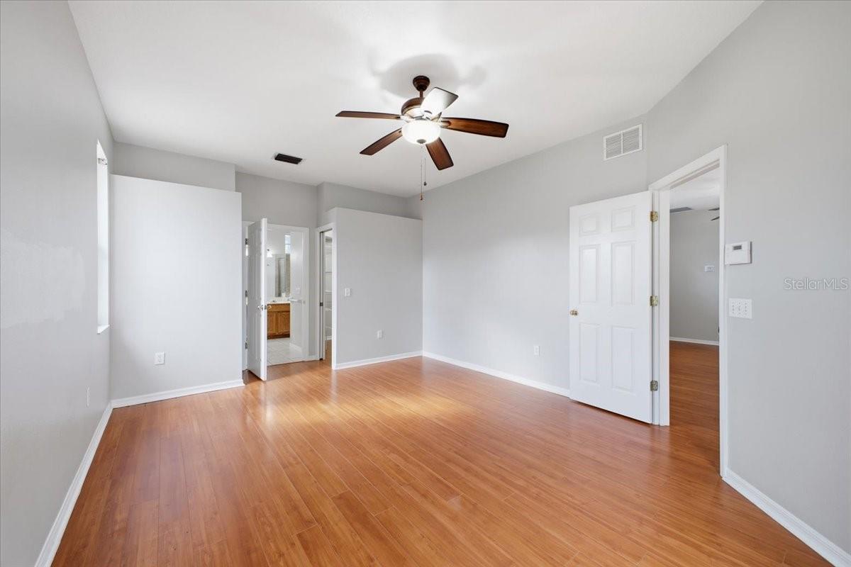 Image 13 of 26 For 12105 Whistling Way