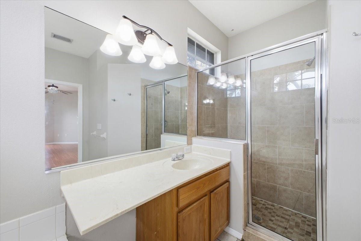 Image 16 of 26 For 12105 Whistling Way