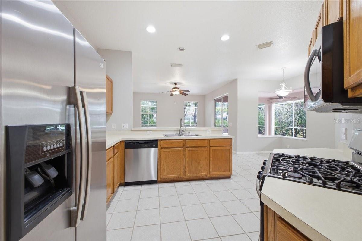 Image 9 of 26 For 12105 Whistling Way