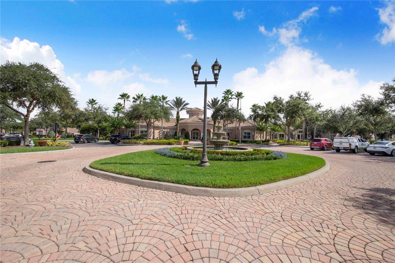 Listing photo id 31 for 1206 Romani Avenue