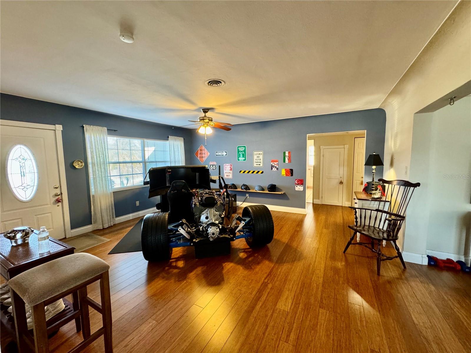 Image 22 of 44 For 4098 21st Avenue N