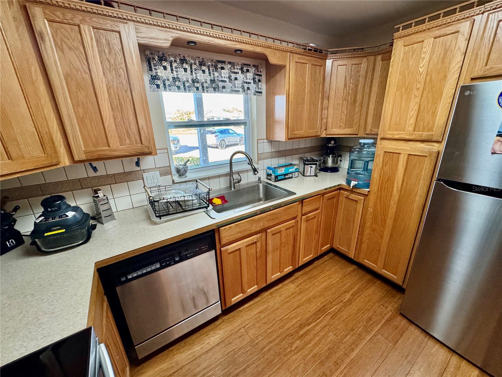 Image 24 of 44 For 4098 21st Avenue N